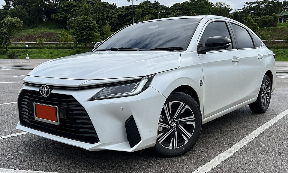 Toyota Yaris Ativ GR Sport